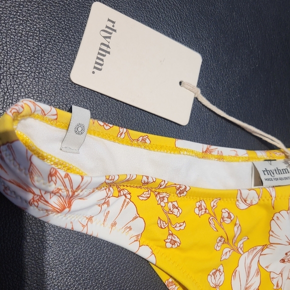 RHYTHM Vanuatu High Cut Bikini Bottoms💛 medium New with tags - Picture 5 of 11
